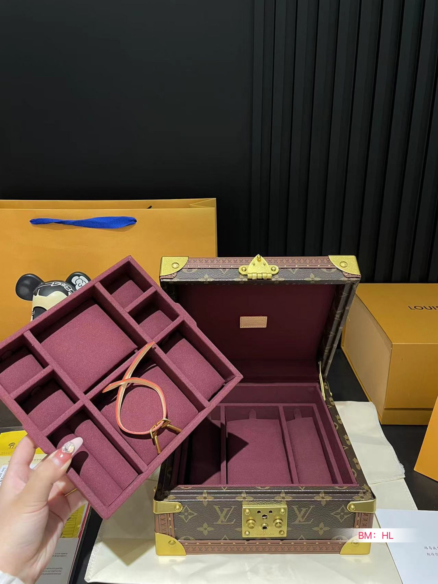 LV M13513 Jewelry Box blackish dark violet 9.4 x 4.9 x 9.4 inches