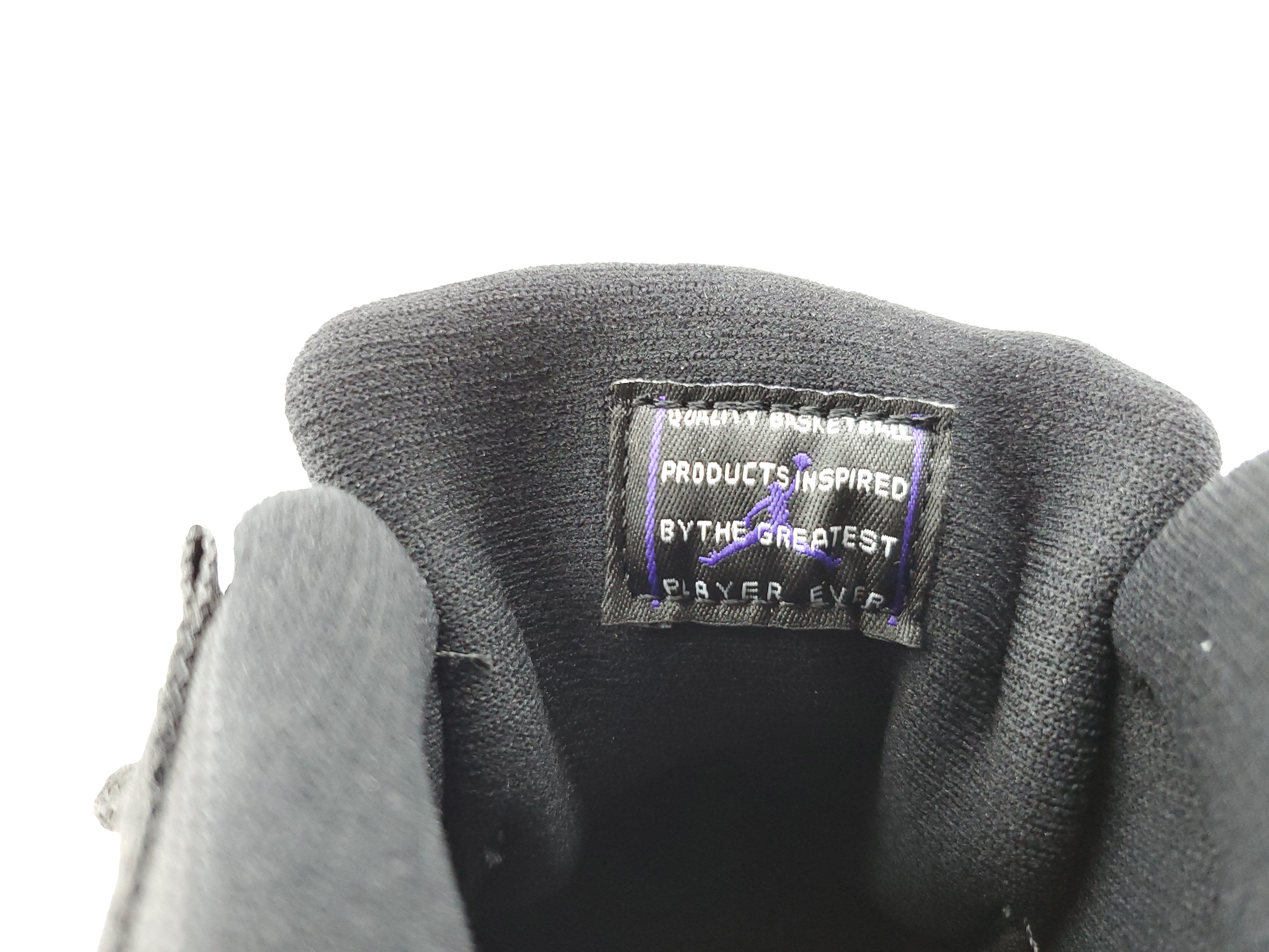 Jordan 11 Retro Space Jam (2016)