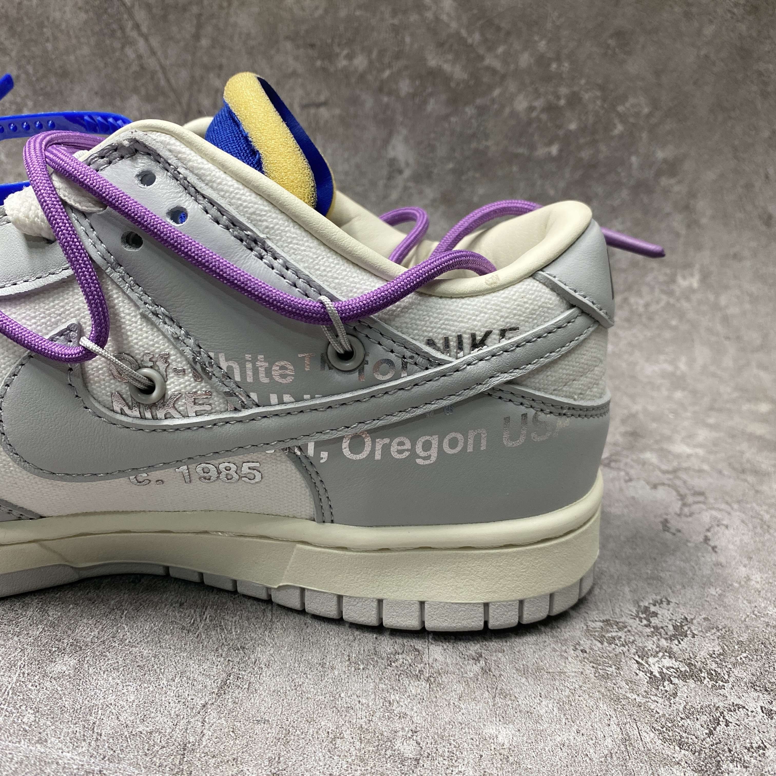 Nike Dunk Low Off-White Lot 48