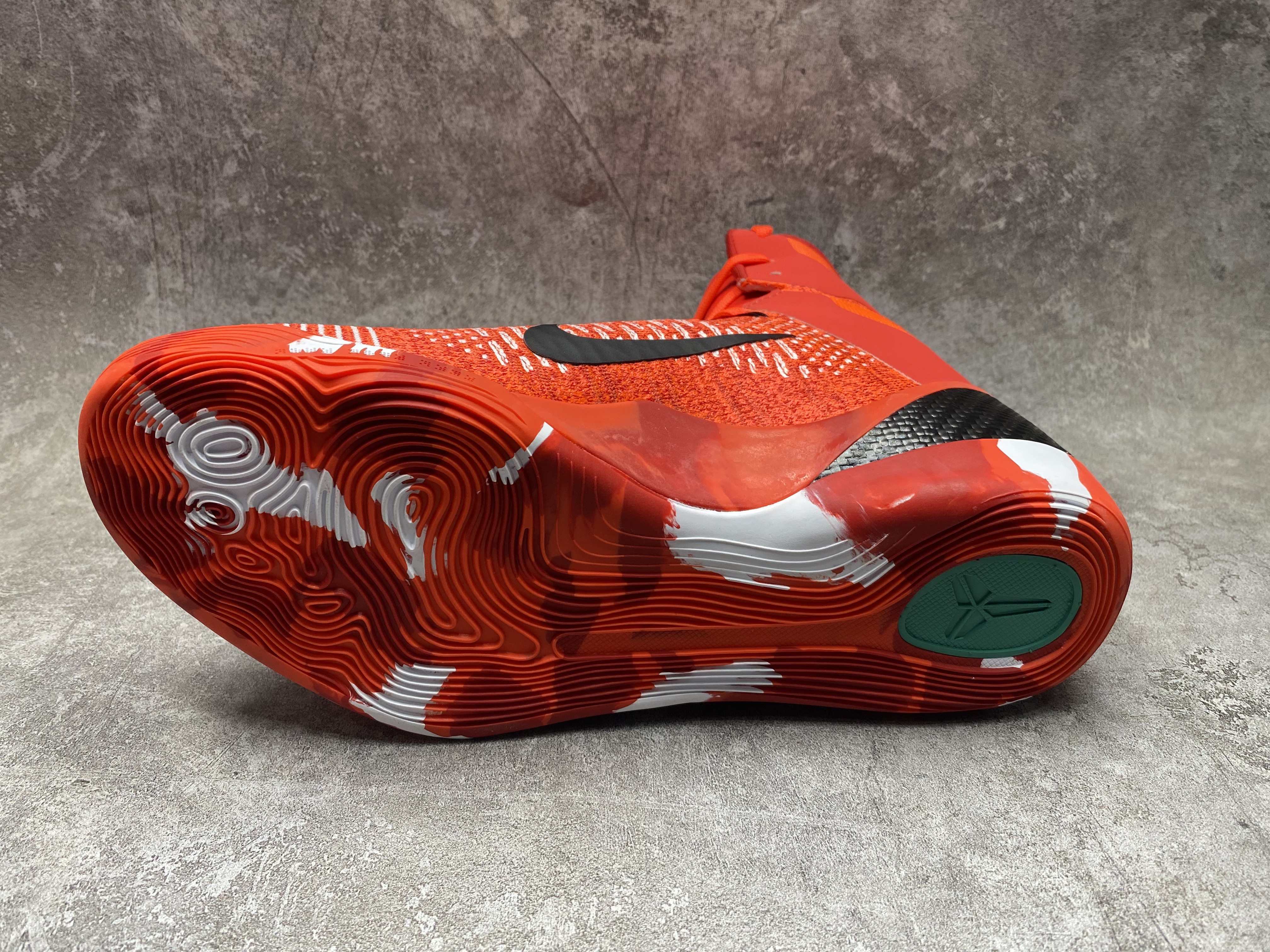 UA Nike Kobe 9 Elite Protro