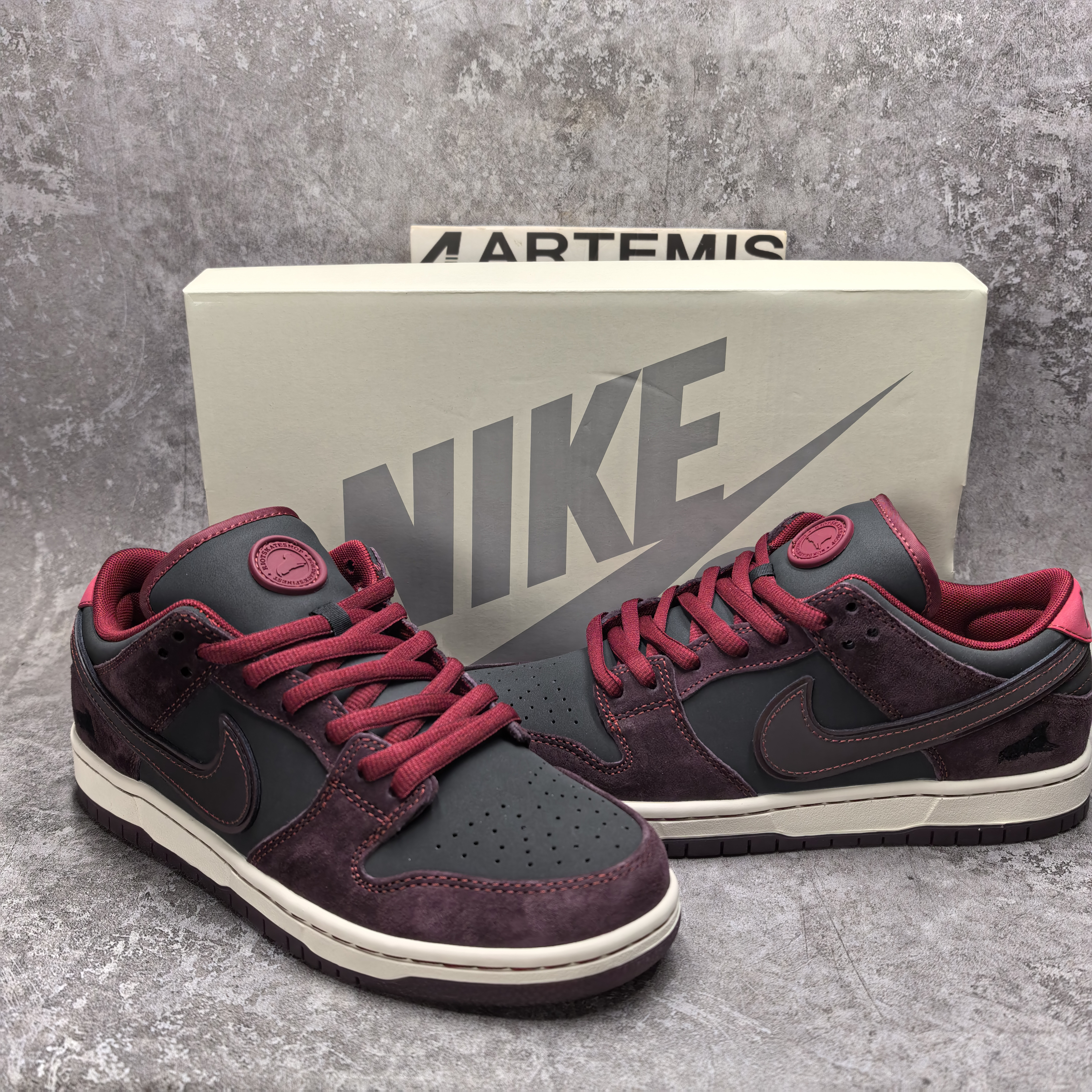 UA Nike SB Dunk Low