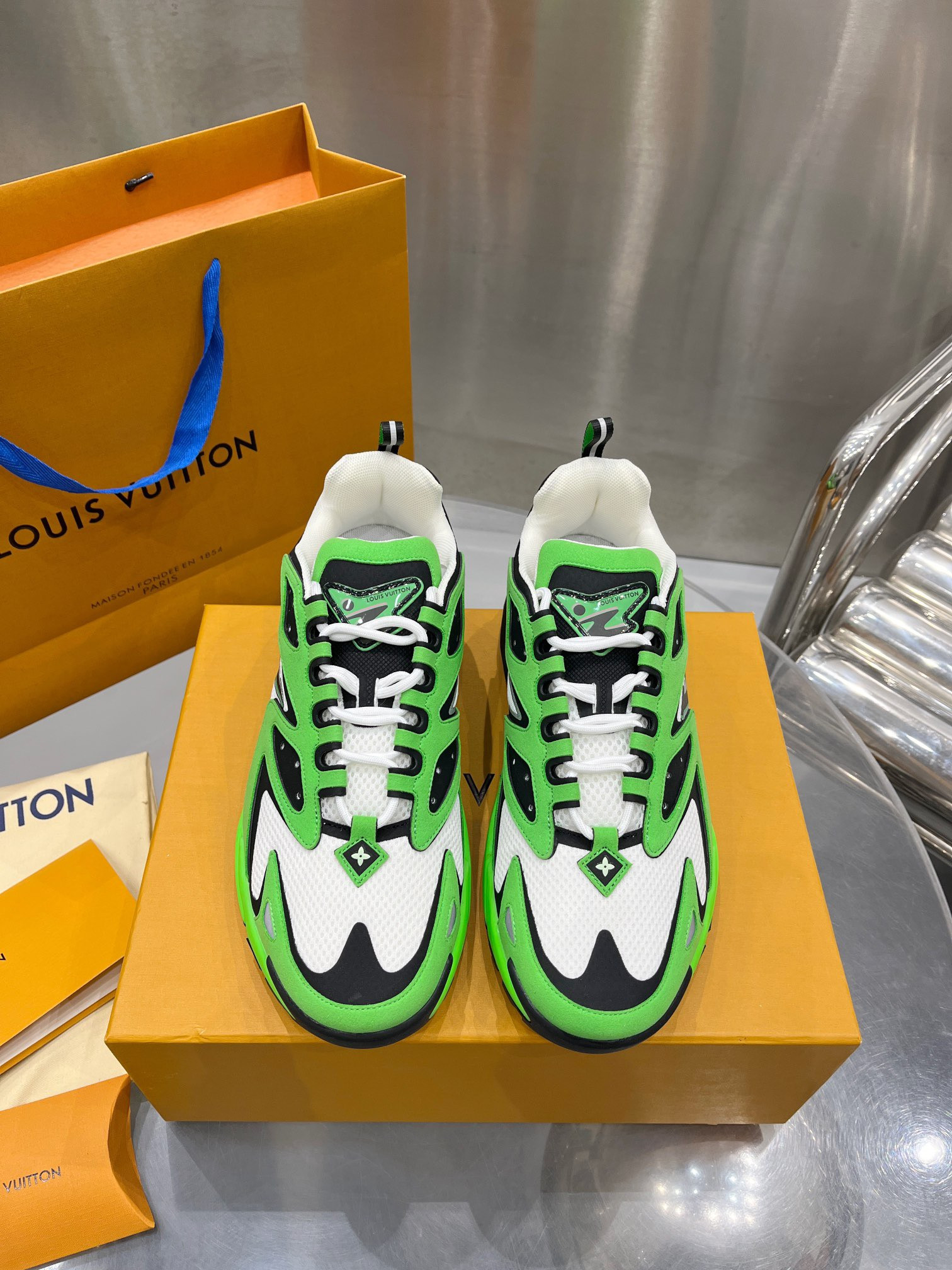 LV Runner Tatic Green