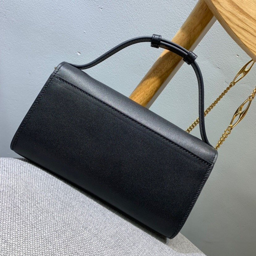 G*u*i zumi smooth leather mini bag