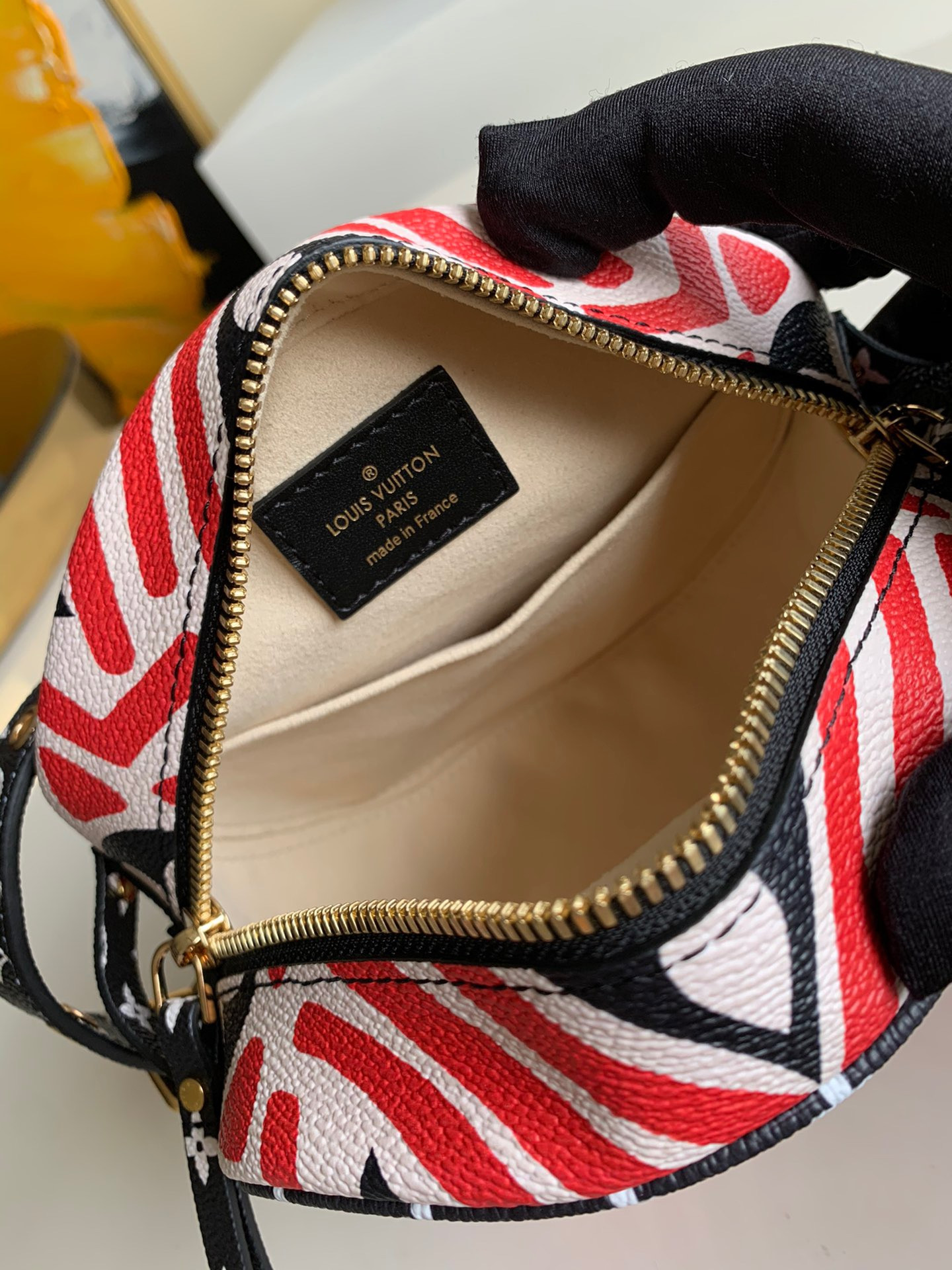 LV CRAFTY BOITE CHAPEAU M45366