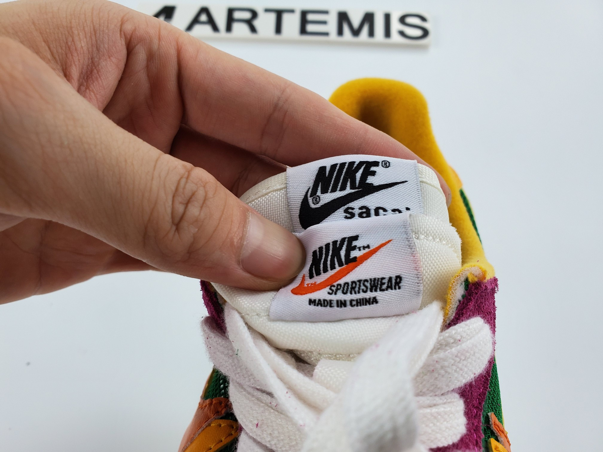 SACAI X NIKE LDWAFFLE “PINK GREEN”