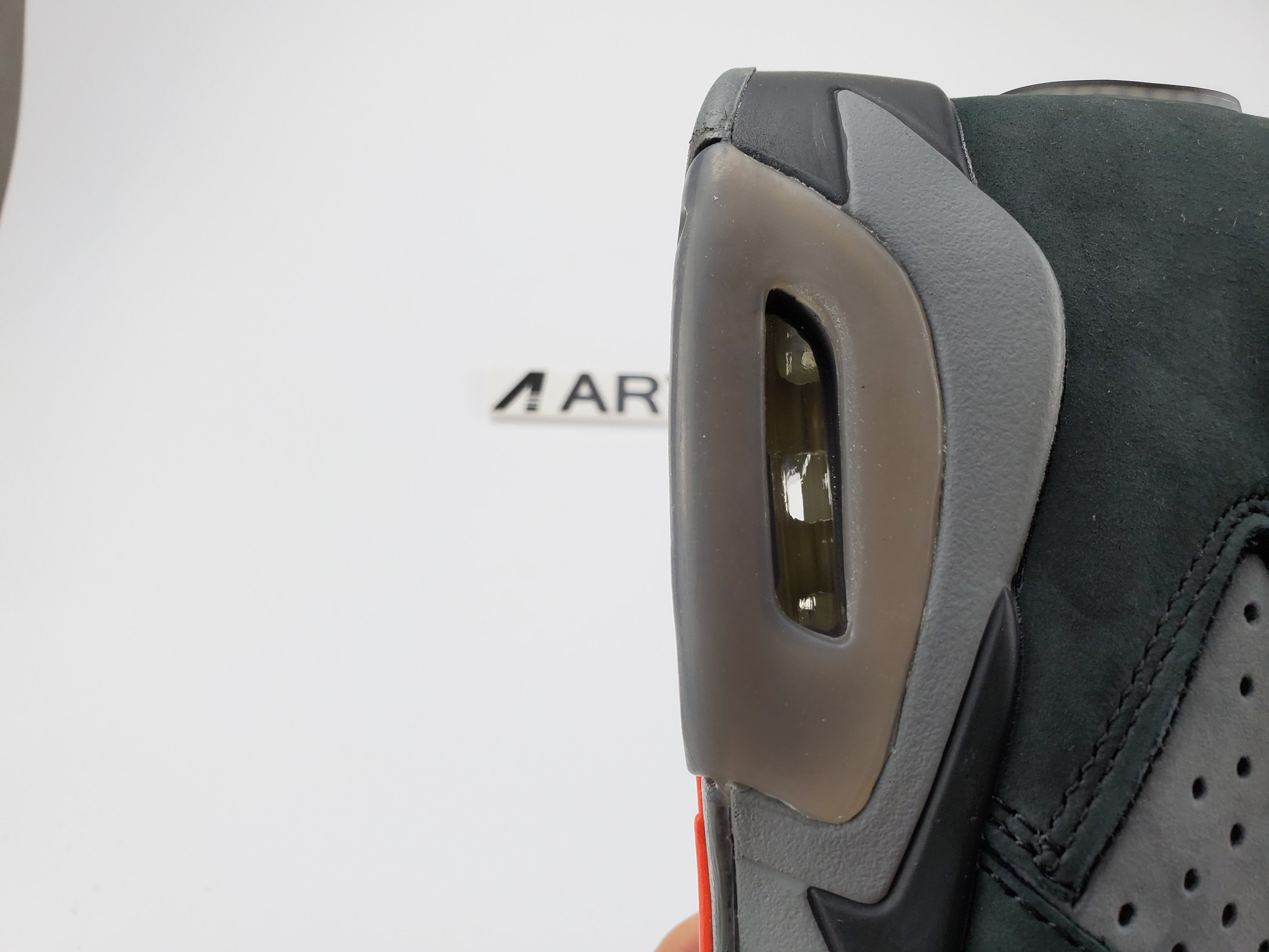 AIR JORDAN 6 “PSG”