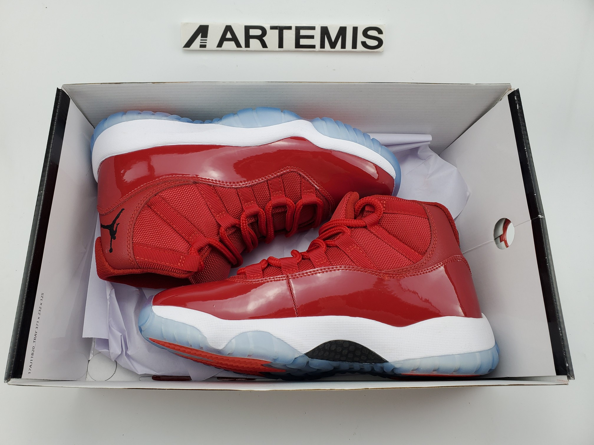 Air Jordan 11 Retro Win Like 96