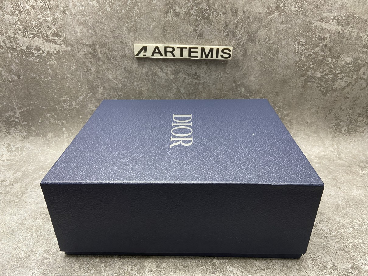 D*or b23 high top white