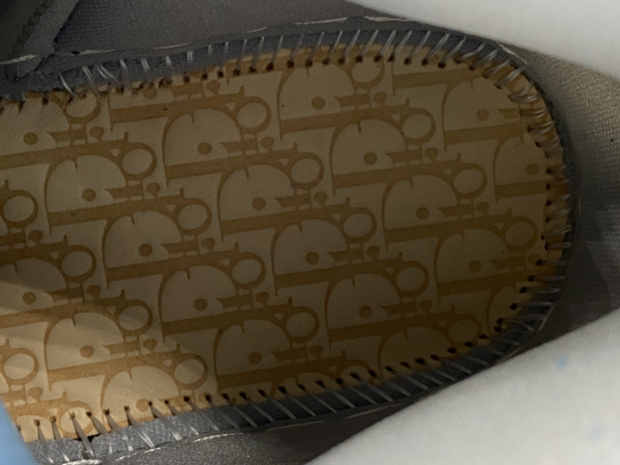 air jordan 1 retro high D*or (blue box version)