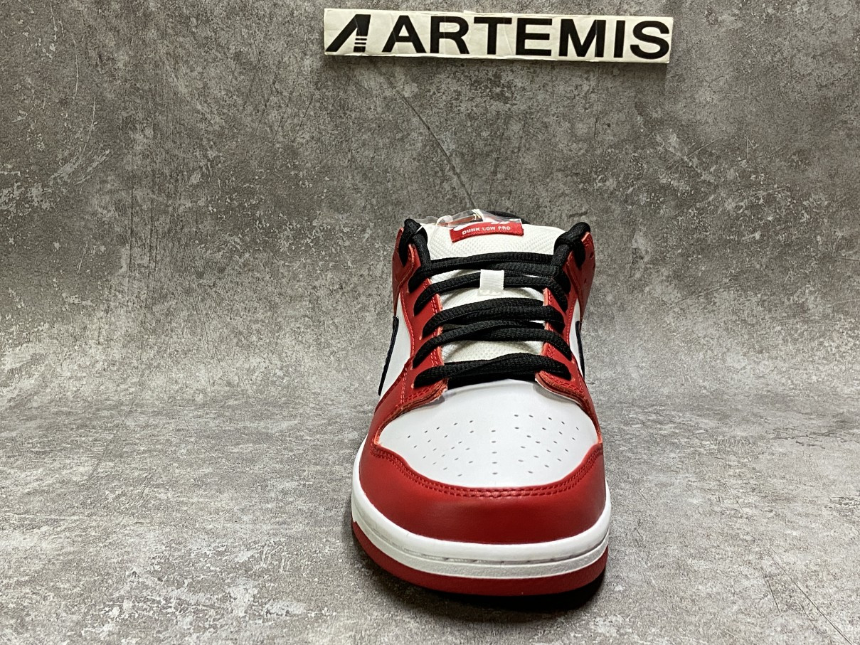 Nike SB Dunk Low J-Pack Chicago