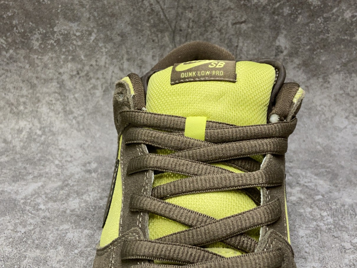 Nike Dunk Low Fluorescent Yellow