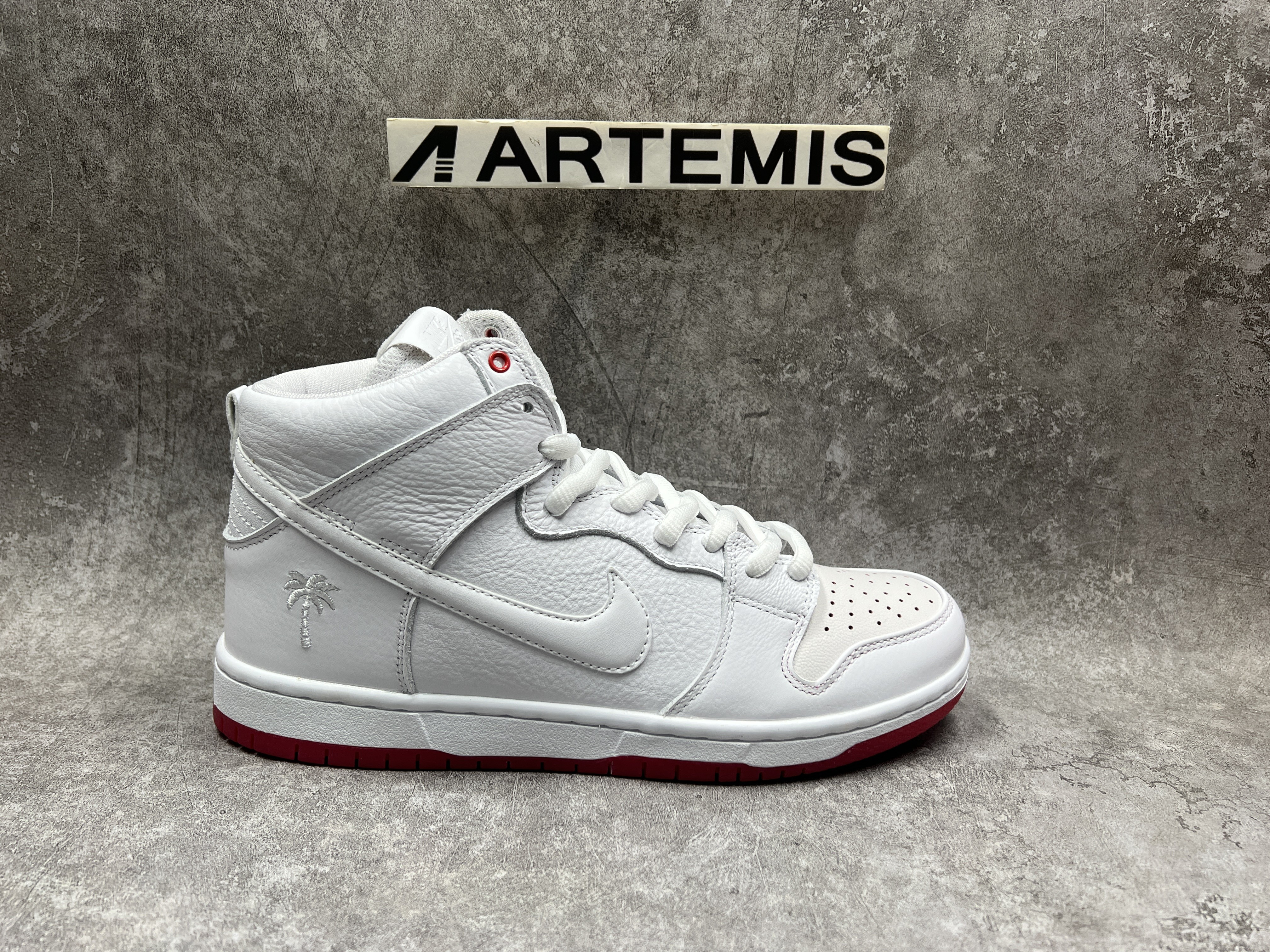 Nike SB Dunk High Kevin Bradley