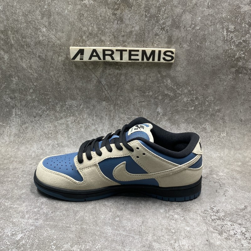 Nike SB Dunk Low Light Cream Thunderstorm