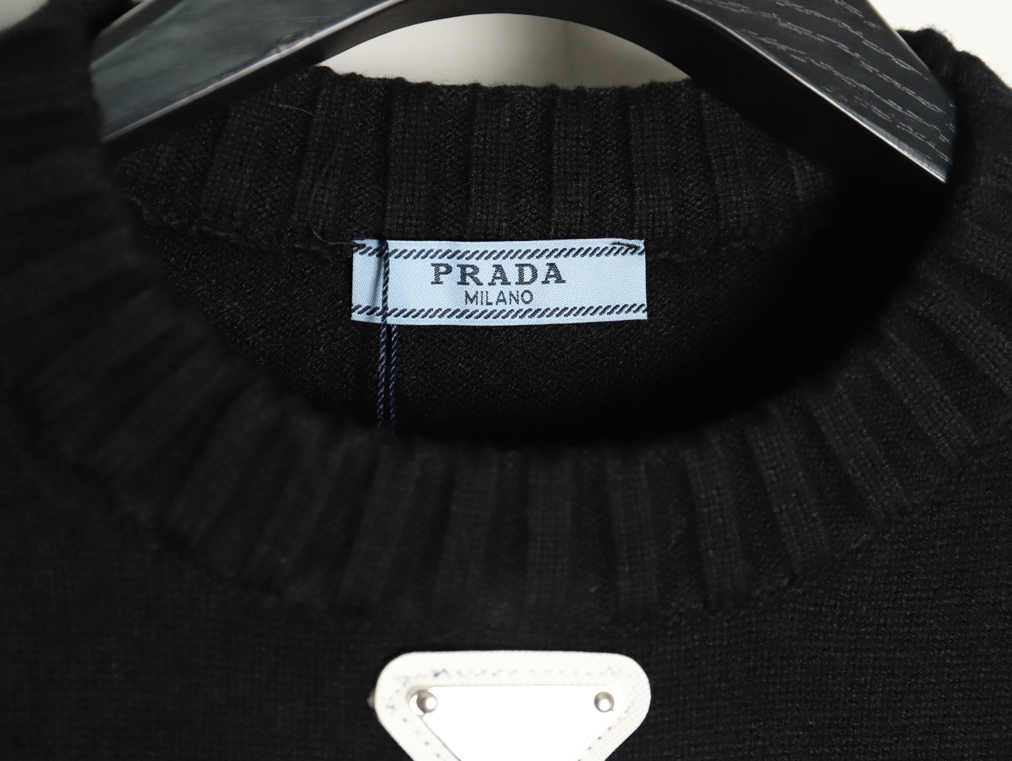 Pra*a prd 24fw knitting sweaters