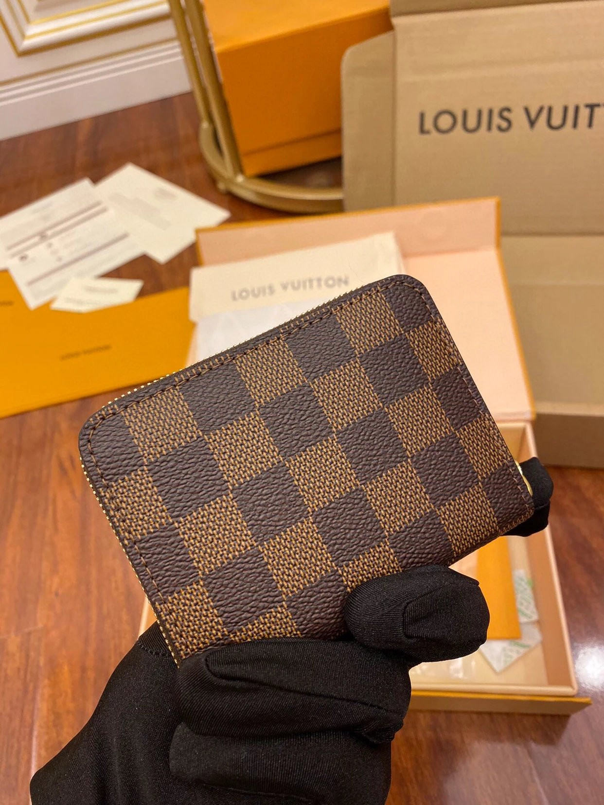 LV ZIPPY COIN PURSE N60213