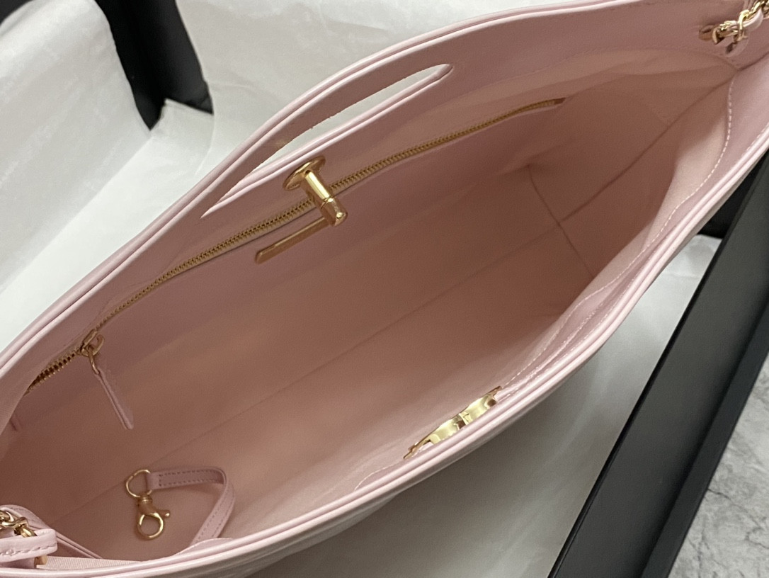 Ch*el shopping bag shiny lambskin & gold-tone metal 35x39x8cm