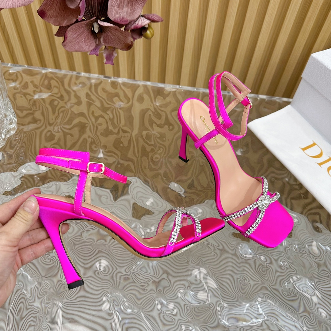 ua D*or slingback pump