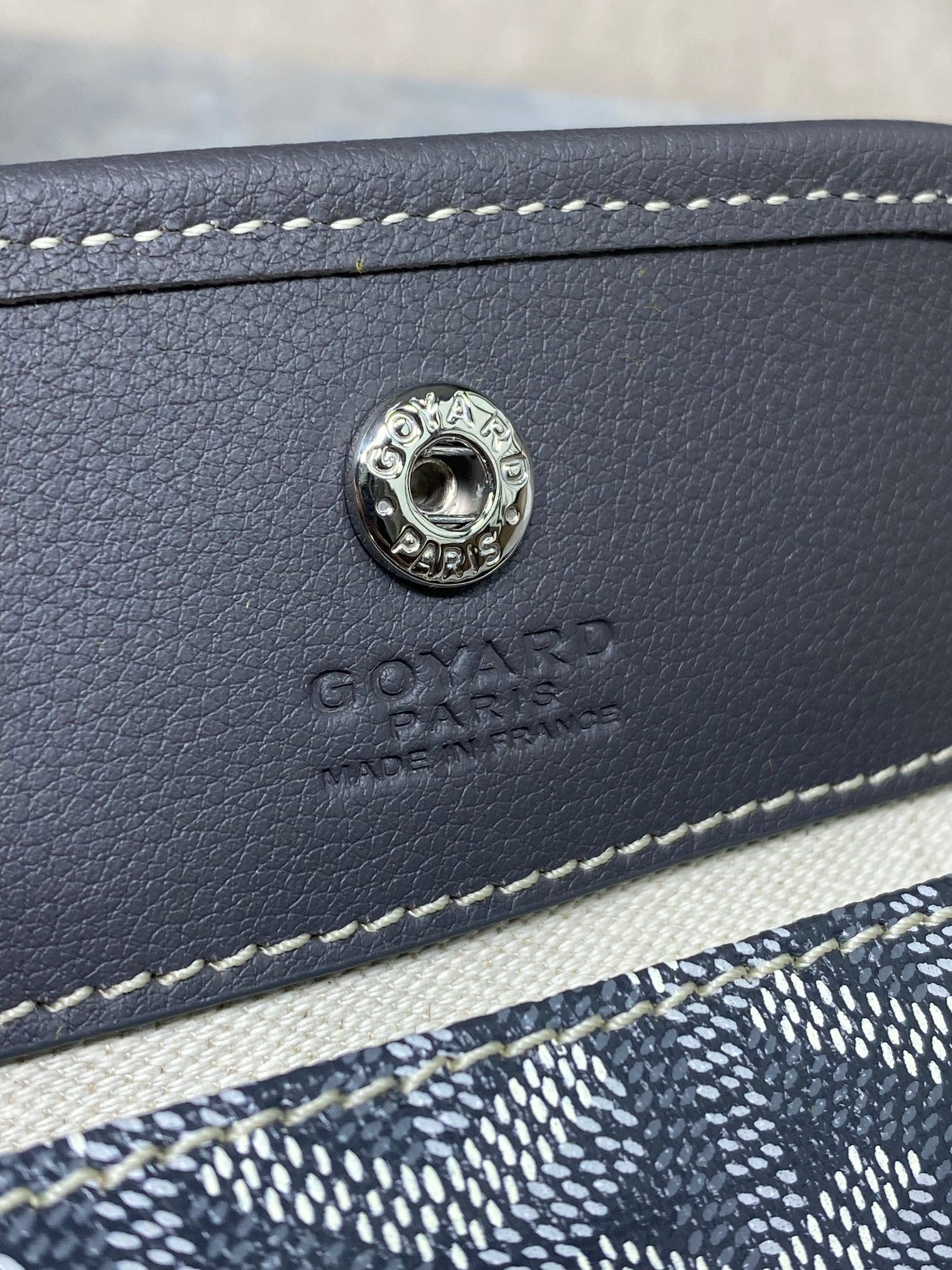 Go*ard anjou mini bag 20 cm x 10 cm x 20 cm