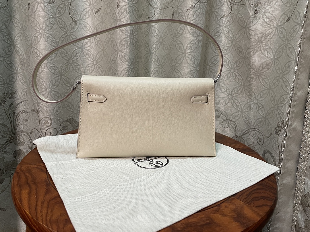 H**me5 kelly elan epsom16x27.8x4cm