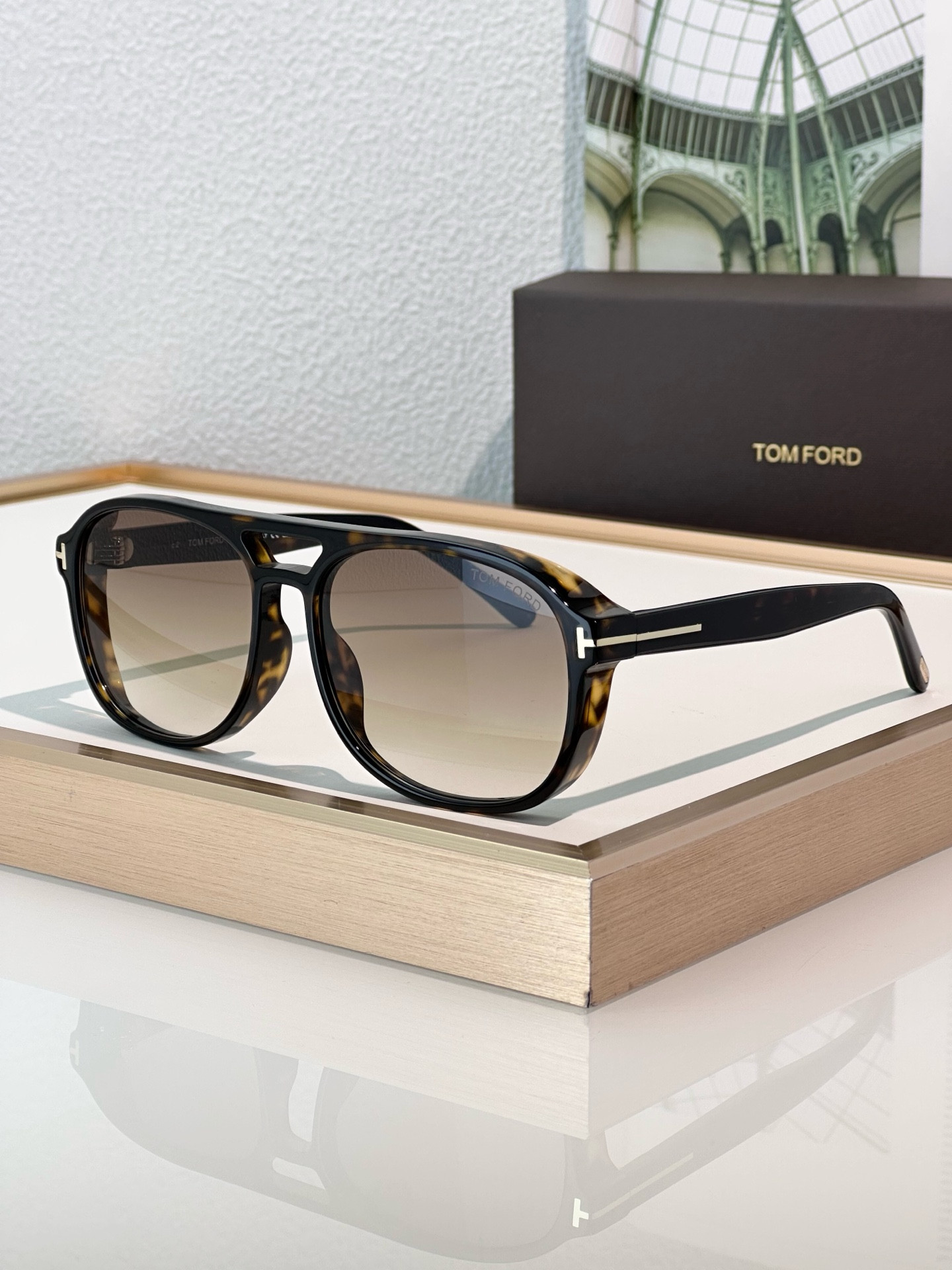 Tom Ford Glasses Resco 1022 58-12-140