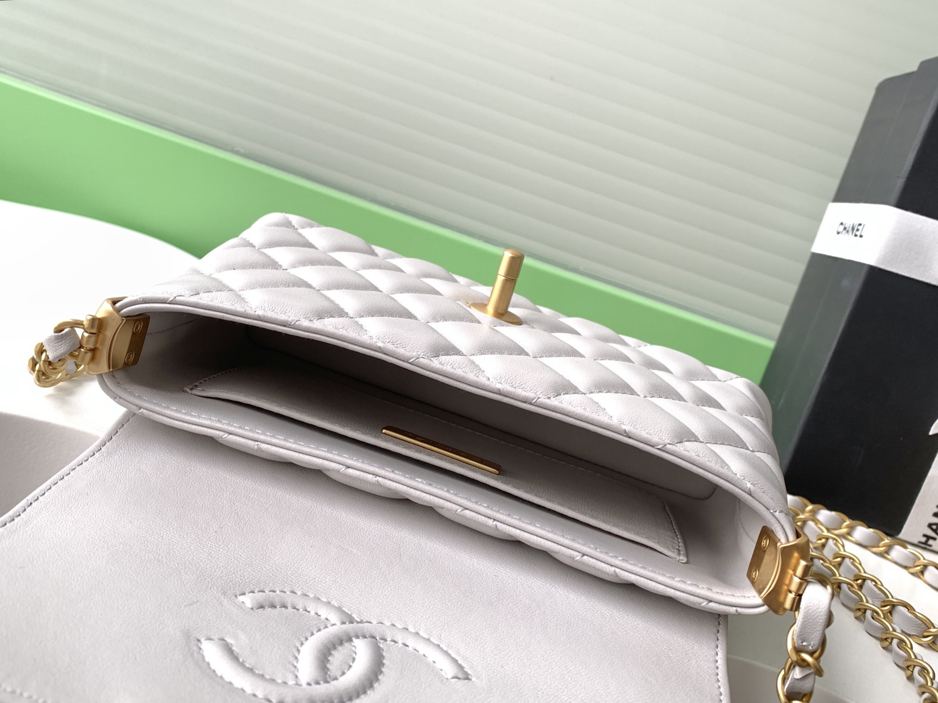 Ch*el small top handle flap bag as5355 14x20x6cm