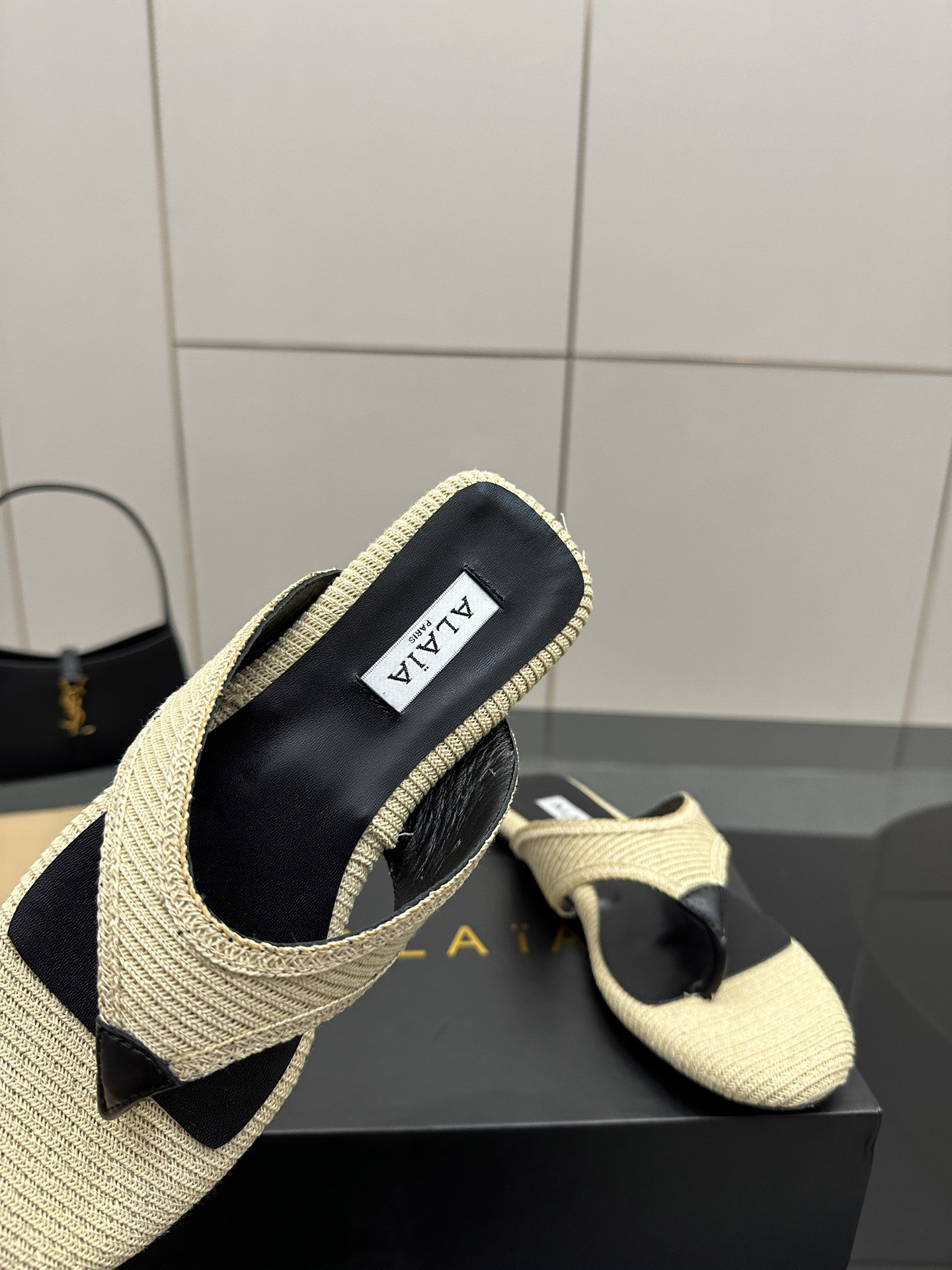 UA Alaia Triangle Flat Slides(Customized Size 7-10 days production time)
