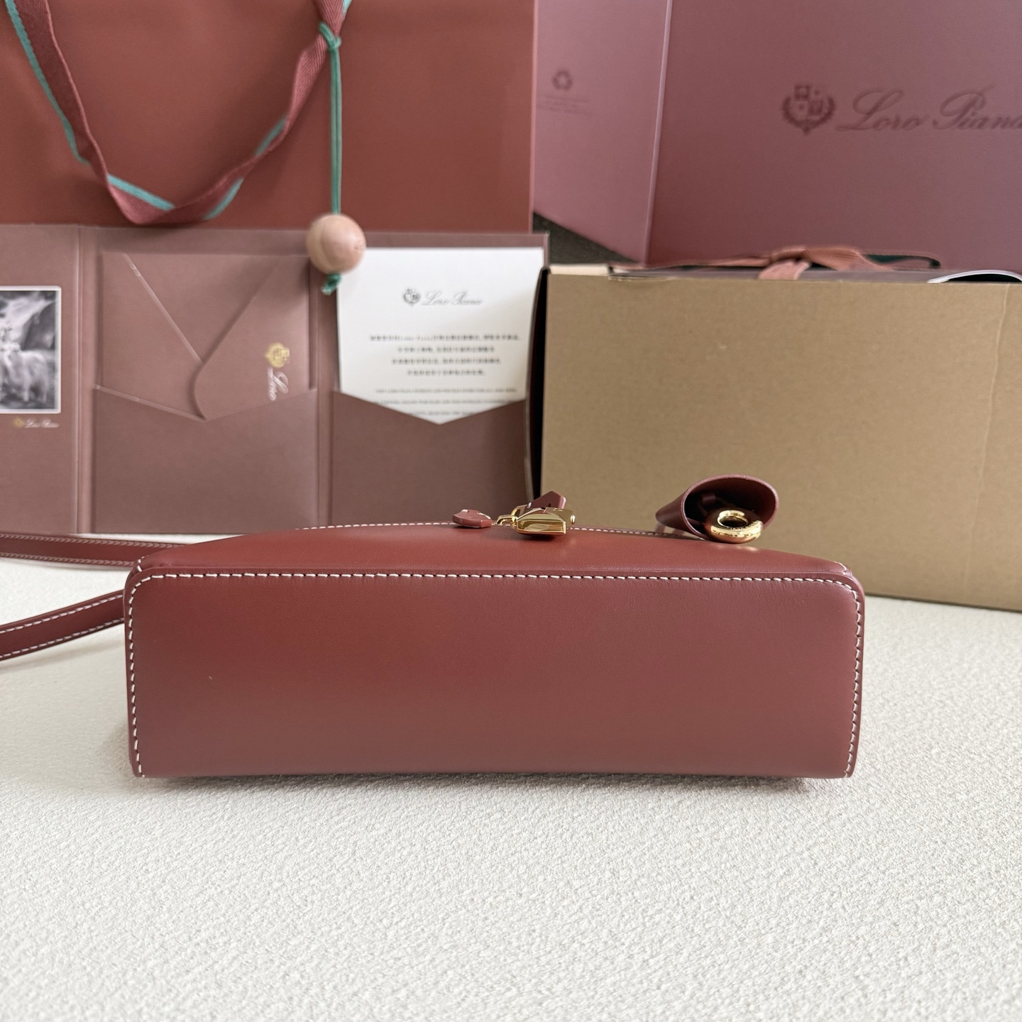 L**o p*ana extra bag l23 23x12x7cm