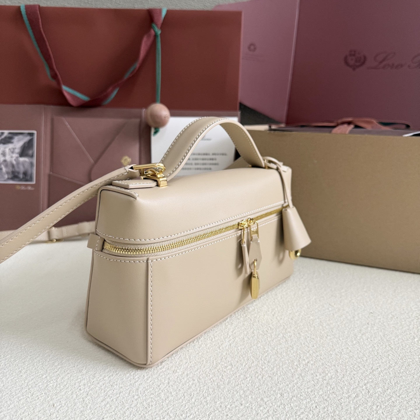 L**o p*ana extra bag l23 23x12x7cm