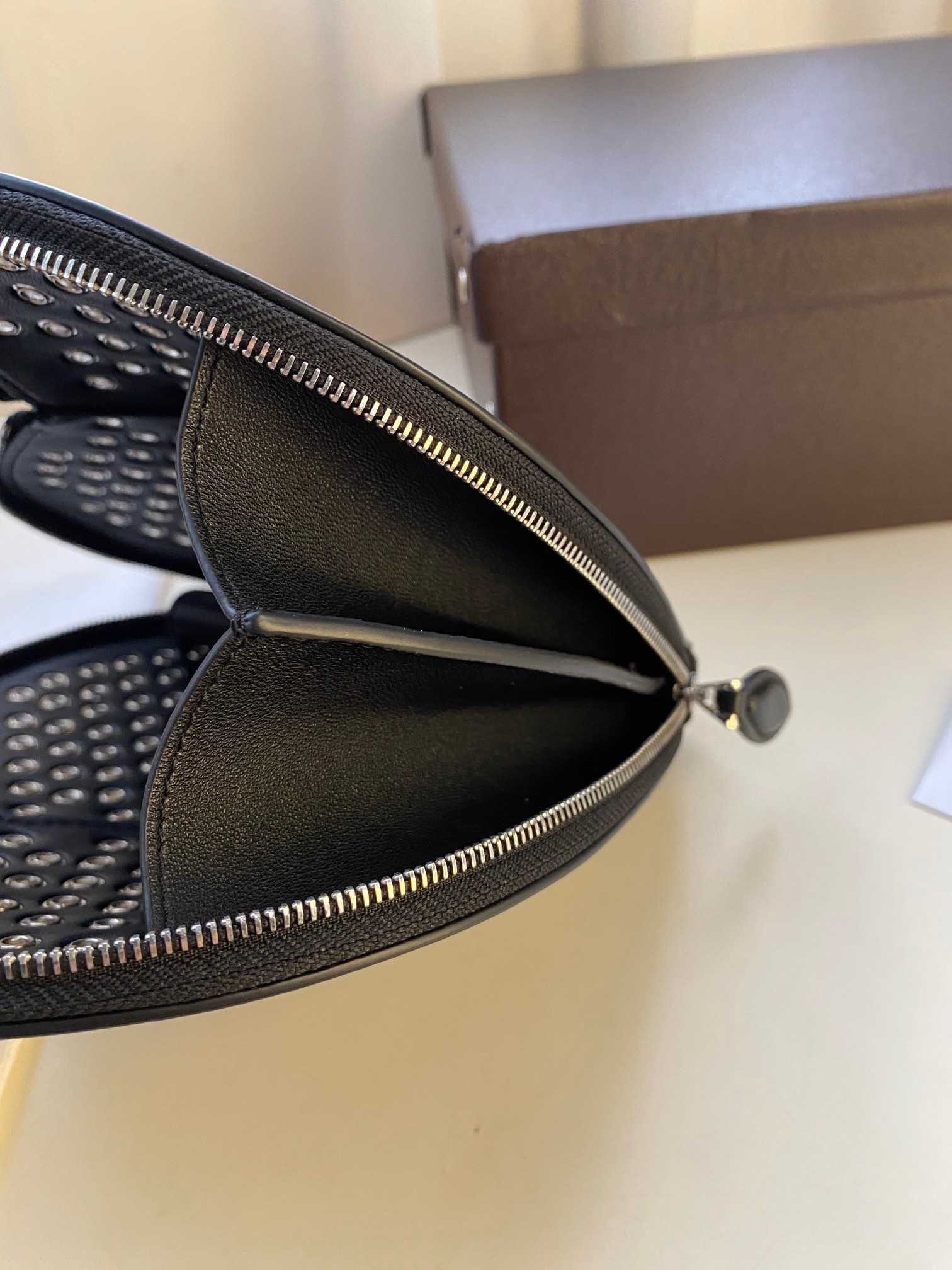 ALAÏA Le Coeur Heart Bag 18.5x20.5x5cm